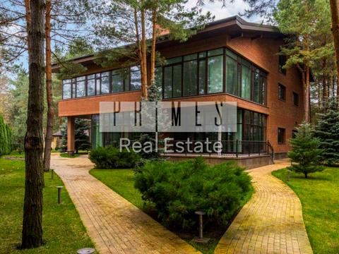 будинок за адресою Дніпровська вул.