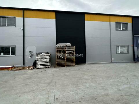 комерційна за адресою Кленова, 1