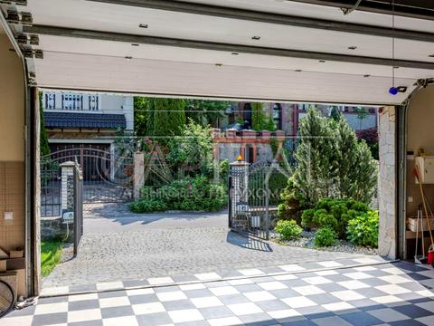 дом по адресу Старокиевская ул.