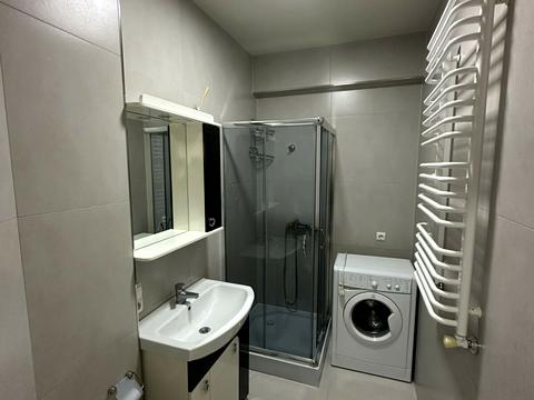 квартира за адресою Рівненська вул., 12-Б