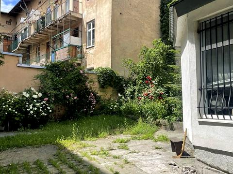 квартира за адресою Вʼячеслава Чорновола просп. (), 23