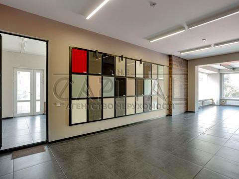 комерційна за адресою Київ, Павла Тичини просп., 18-Б