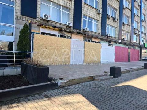 комерційна за адресою Лесі Українки бульв., 34