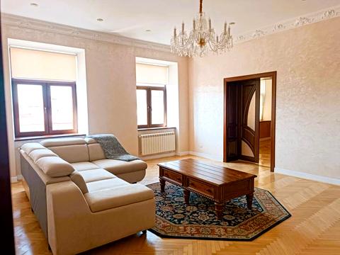 квартира за адресою Свободи просп. (), 24