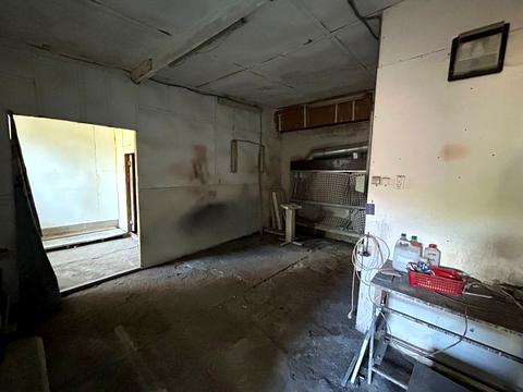 комерційна за адресою Чкалова, 22