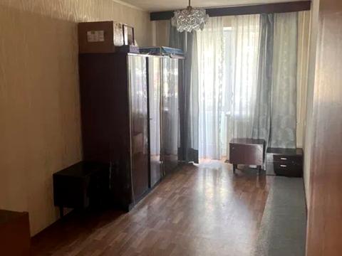 квартира за адресою Льва Ландау просп. (50-річчя СРСР), 12