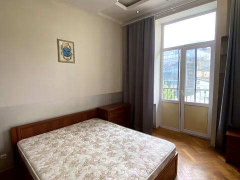 квартира за адресою Велика Васильківська вул. (Червоноармійська), 24