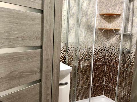 квартира за адресою Соборна вул. (50 років Жовтня), 3