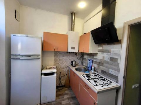 квартира за адресою Рене Декарта вул., 7