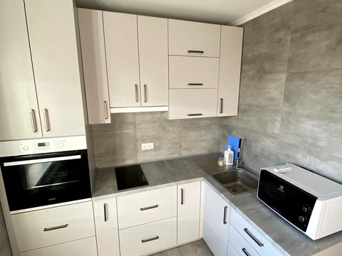 квартира по адресу Ревуцкого ул., 7-В