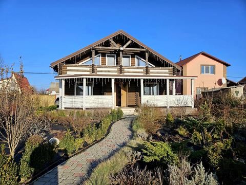 будинок за адресою Набережна