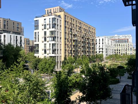 квартира за адресою Салютна вул., 2к21