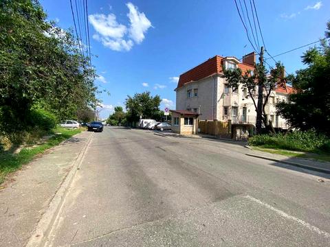 ділянка за адресою Звіринецька вул., 69