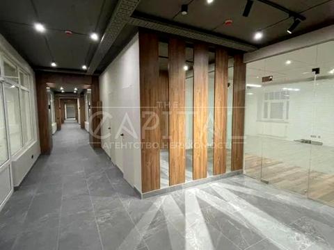комерційна за адресою Ірининська вул., 5