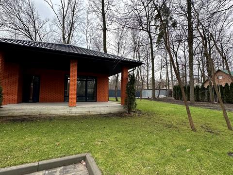 будинок за адресою Інститутська вул. (Артема)