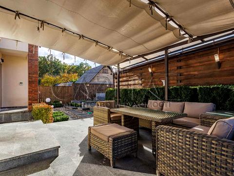 будинок за адресою Київська вул.