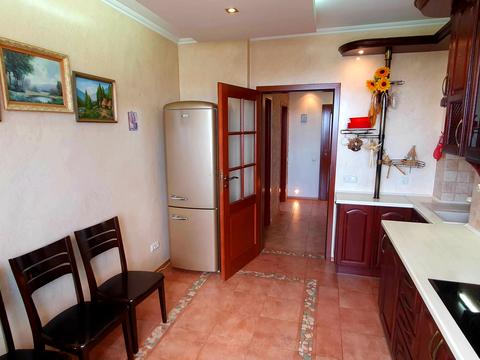 квартира за адресою Ореста Васкула вул., 23