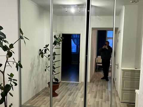 квартира за адресою Анни Ахматової вул., 22