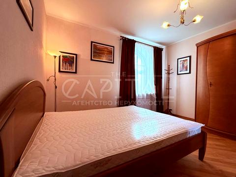 дом по адресу Листопадная ул.