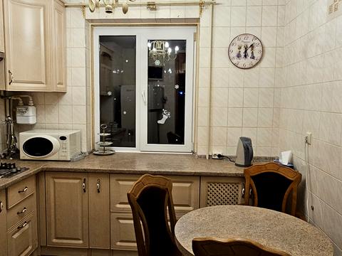 квартира за адресою Гриненка вул., 1-А