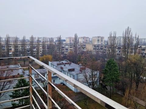 квартира за адресою 128-ї Окремої Гірсько-Піхотної Бригади вул., 28