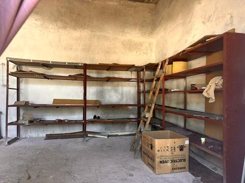 комерційна за адресою Малішевського вул., 52