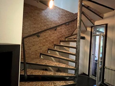 будинок за адресою Озерна вул.