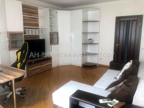 квартира по адресу Днепровская набережная ул., 25