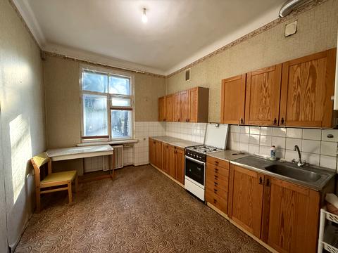 квартира за адресою Метробудівська вул., 13/10