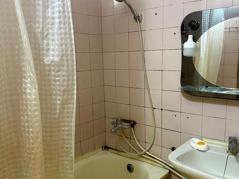 квартира за адресою Космодромна вул., 2