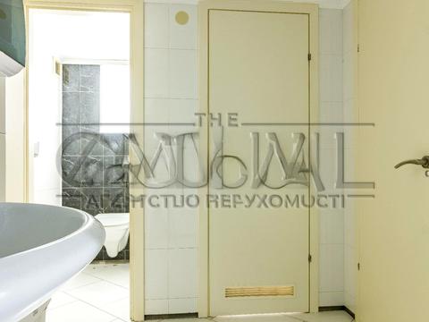 комерційна за адресою Левка Лук'яненка вул. (Маршала Тимошенка), 29