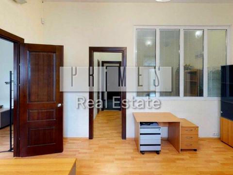 комерційна за адресою Саксаганського вул., 58