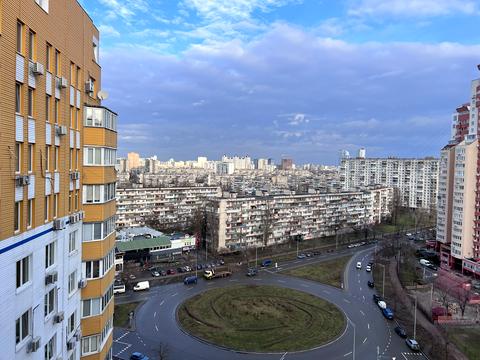 квартира по адресу Павла Тычины просп., 16/2