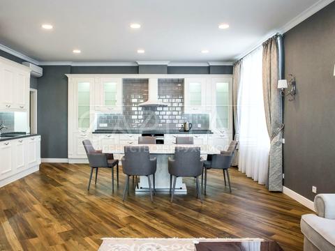 квартира за адресою Андрія Верхогляда вул. (Михайла Драгомирова), 9