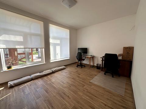 будинок за адресою Центральна вул.