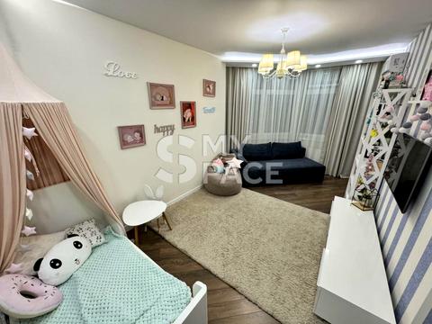 квартира за адресою Анни Ахматової вул., 22