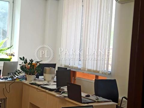 коммерческая по адресу Почайнинская ул., 70
