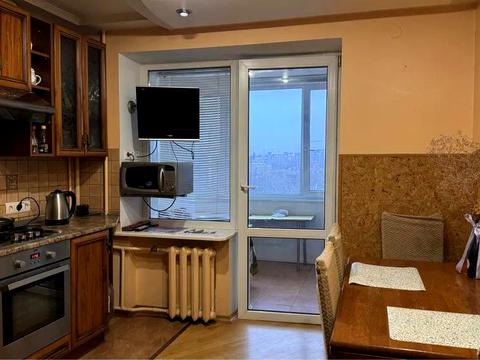 квартира за адресою Академіка Євгена Лазаренка вул., 36