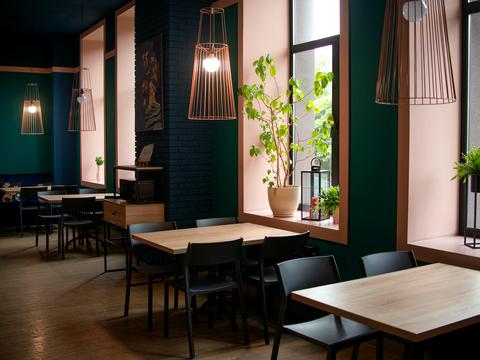 коммерческая по адресу Елены Телиги ул., 6