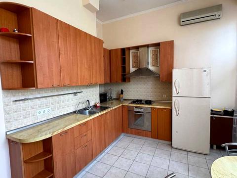 квартира за адресою Євгена Чикаленка вул. (Пушкінська), 39