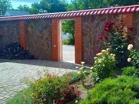 будинок за адресою Левадна вул.
