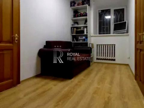 комерційна за адресою Дарвіна вул., 8