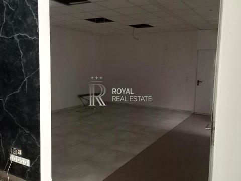 комерційна за адресою Кловський узвіз, 7а