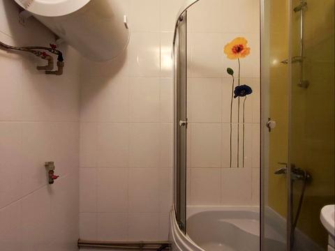 квартира за адресою Володимира Івасюка вул., 32