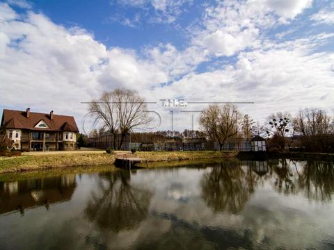 будинок за адресою Центральна, 3