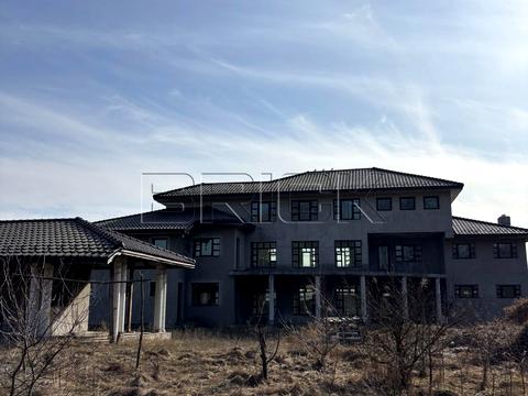 будинок за адресою с. Княжичі, Ялинкова