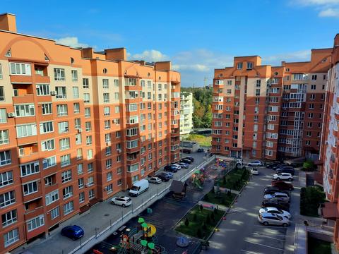 квартира за адресою Степана Бандери просп., 83-В
