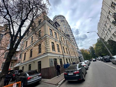 коммерческая по адресу Несторовский пер., 8