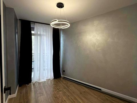 квартира по адресу Крайковского ул., 4