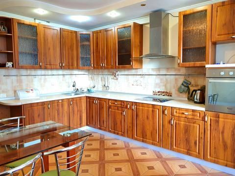 квартира по адресу Николая Ушакова ул., 1-Б